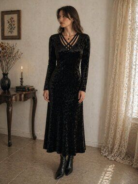 BRETT ALIXANDER Vintage 90s Velvet Dress, Size 8